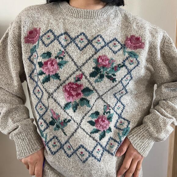 Vintage 1990 Eddie bauer wool sweater tan pink roses - Picture 7 of 10